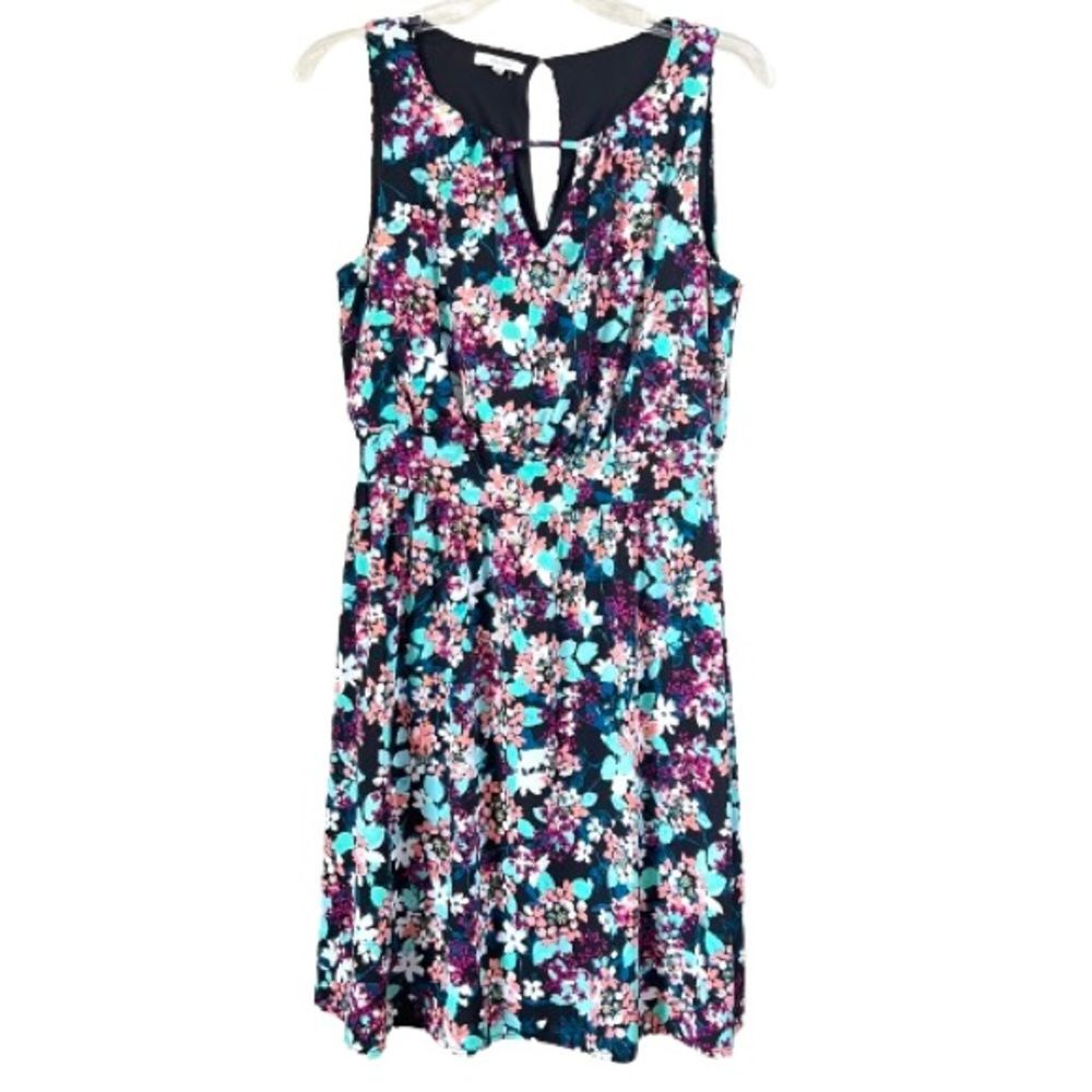 Maurices Sleeveless Summer Floral Keyhole Neck Dress Size M - Picture 2 of 11